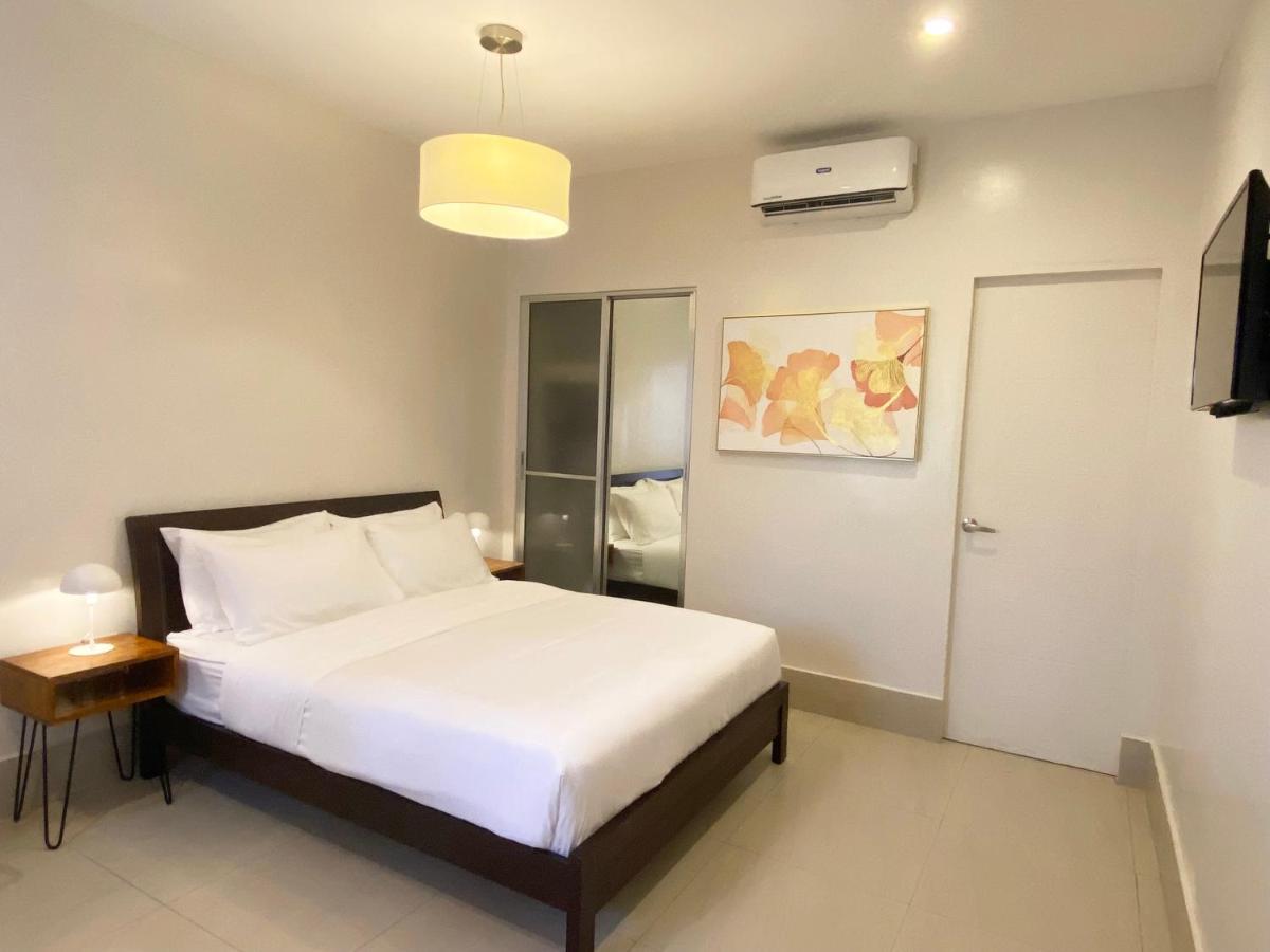 Harman Suites Moalboal Ngoại thất bức ảnh