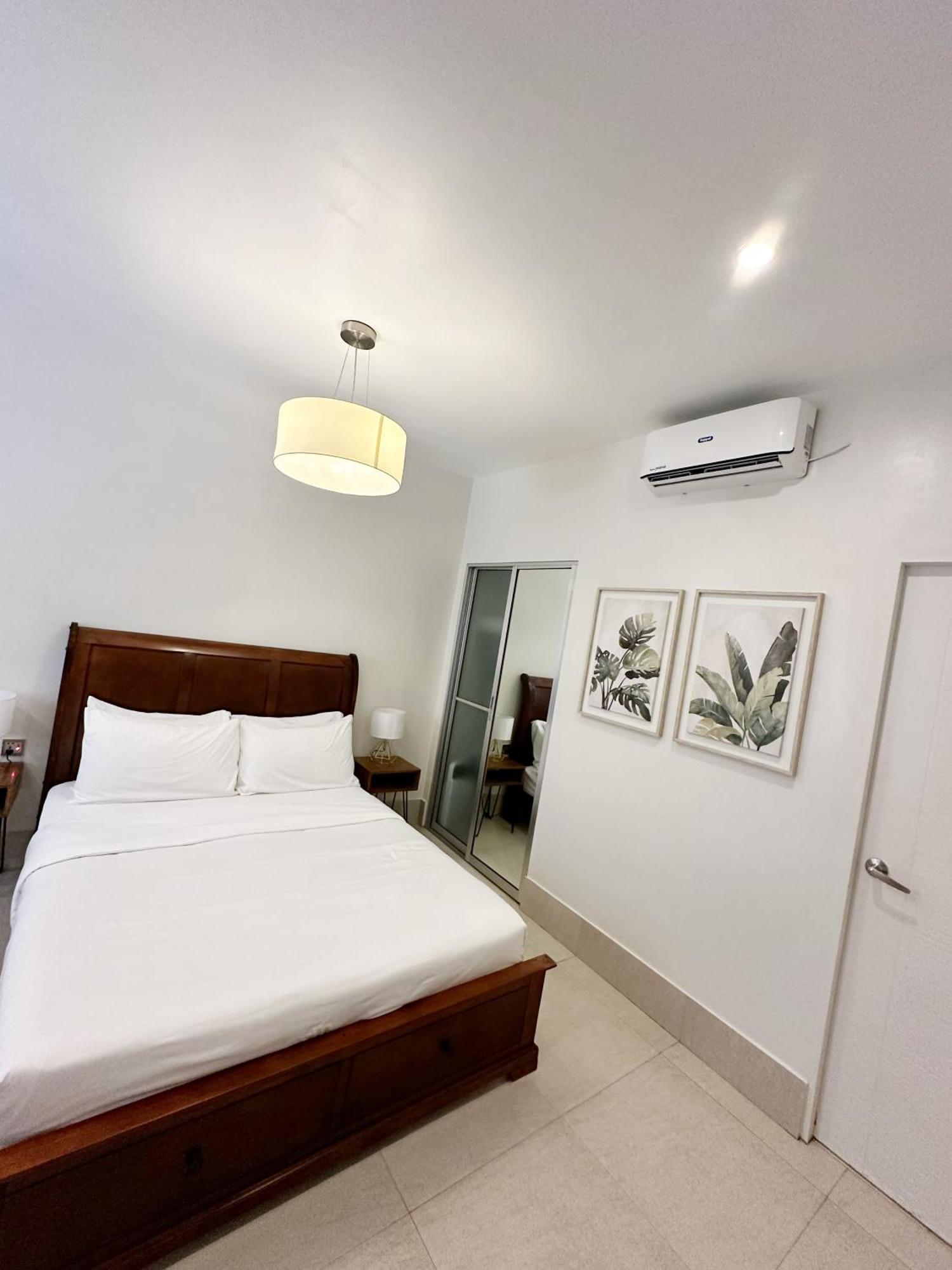 Harman Suites Moalboal Ngoại thất bức ảnh