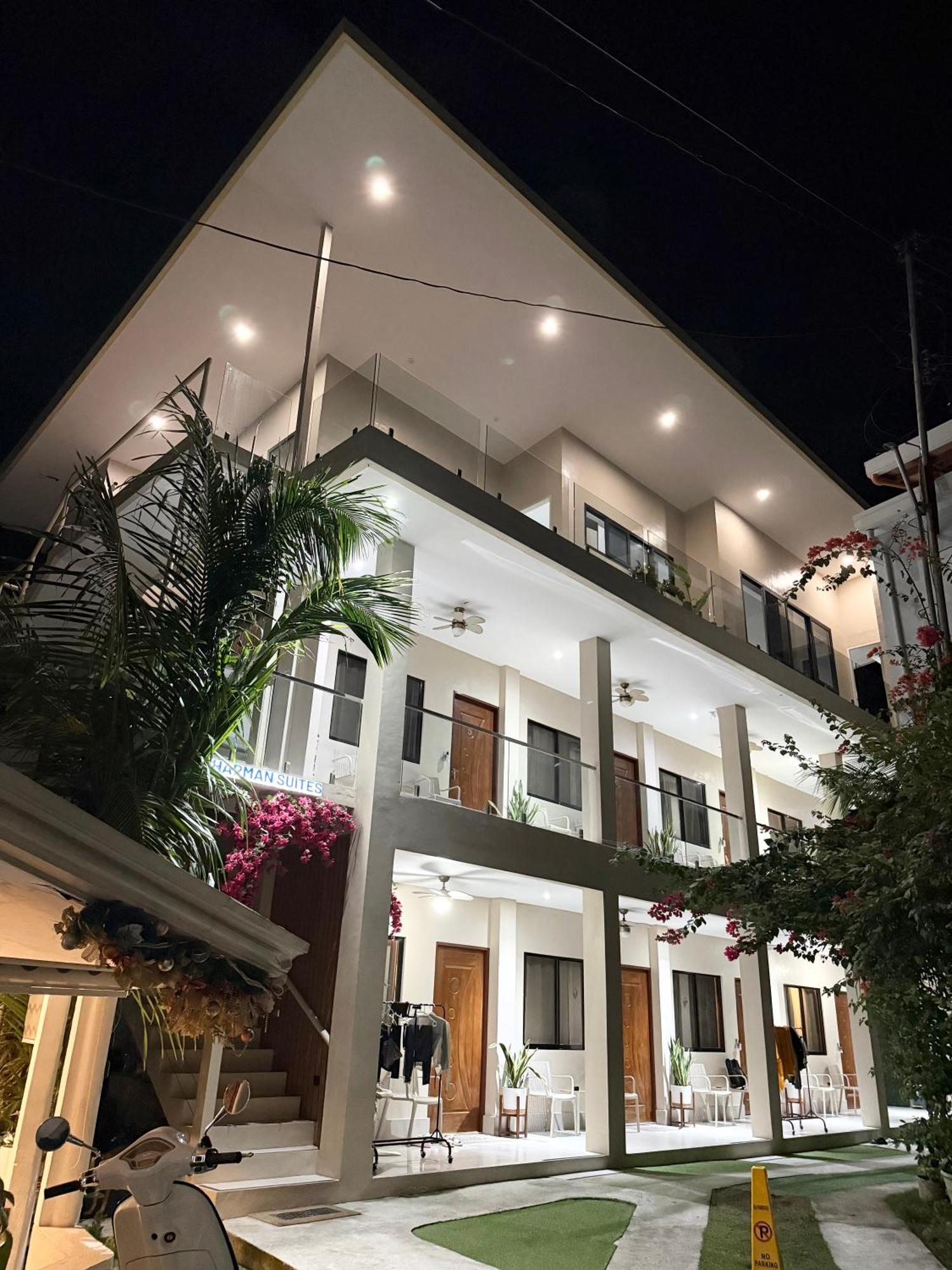 Harman Suites Moalboal Ngoại thất bức ảnh