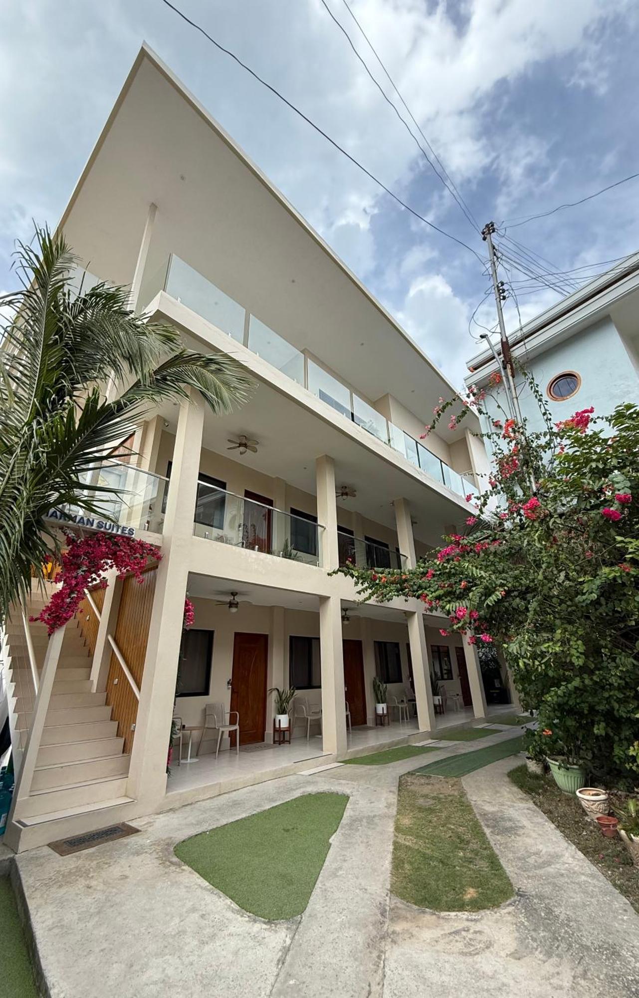 Harman Suites Moalboal Ngoại thất bức ảnh